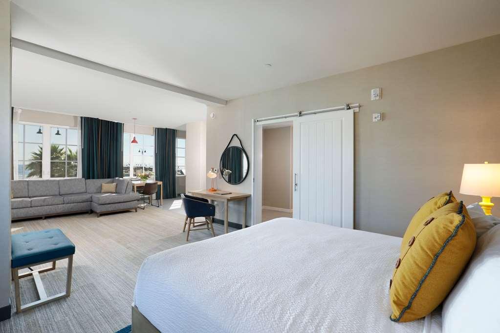 Inn At The Pier Pismo Beach, Curio Collection By Hilton Стая снимка