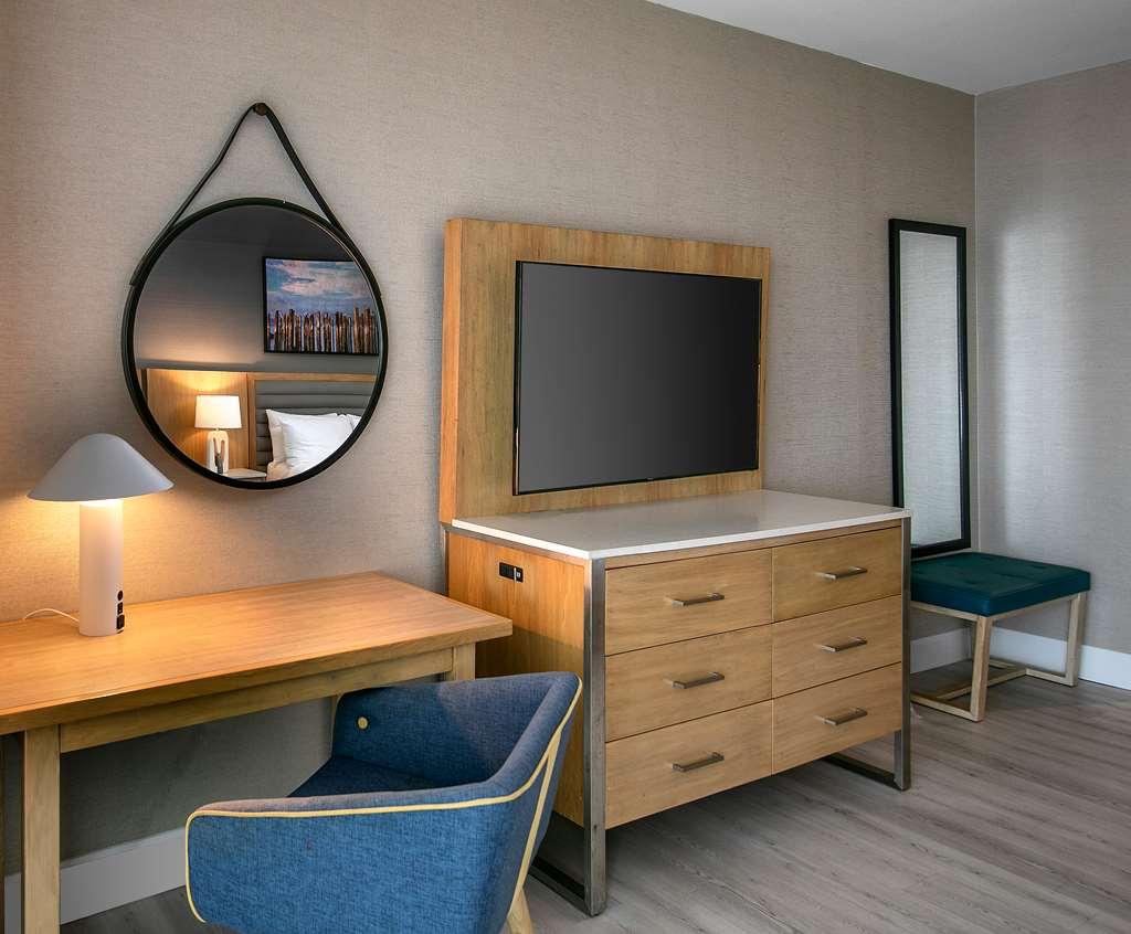 Inn At The Pier Pismo Beach, Curio Collection By Hilton Стая снимка