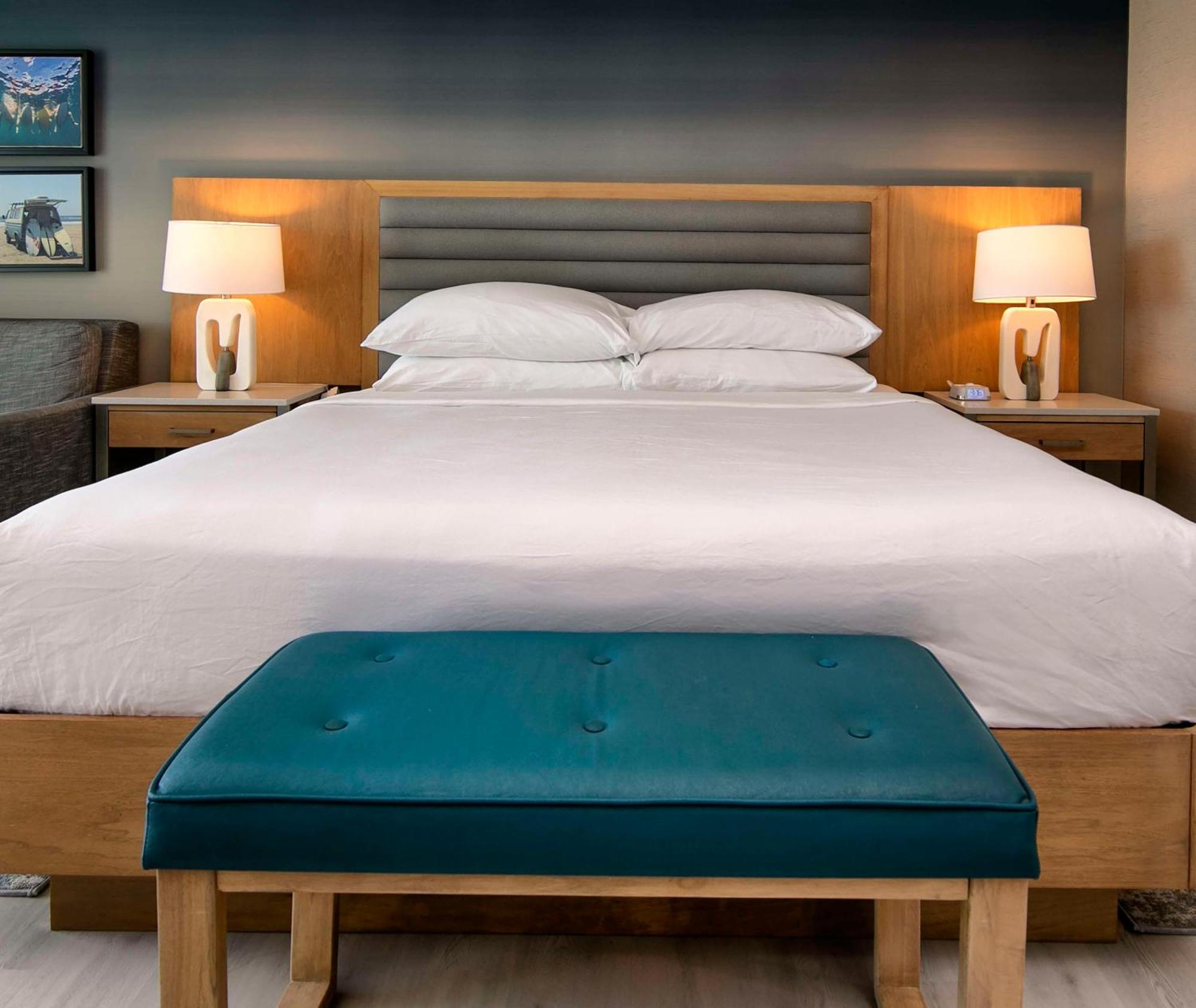 Inn At The Pier Pismo Beach, Curio Collection By Hilton Екстериор снимка
