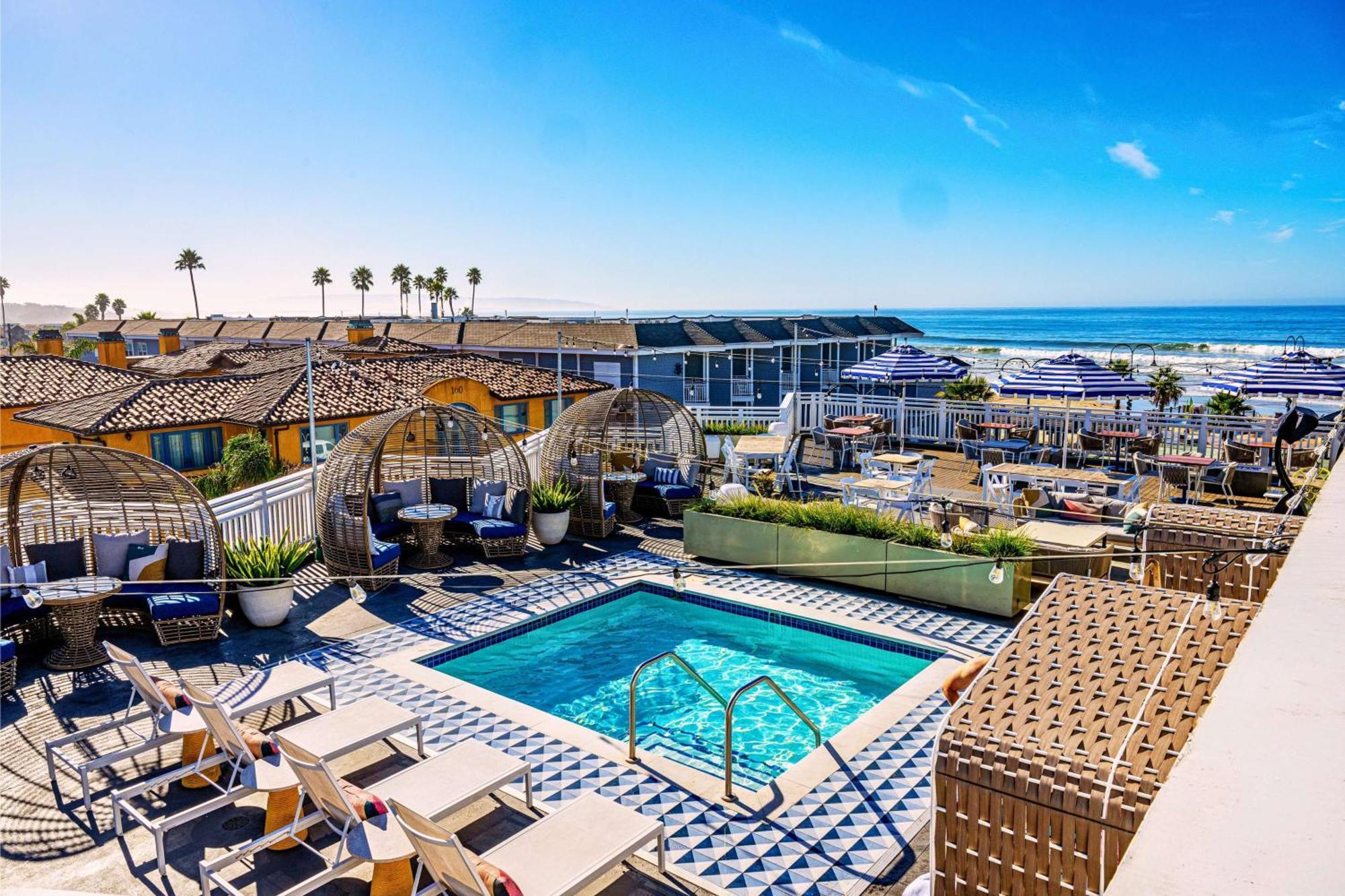 Inn At The Pier Pismo Beach, Curio Collection By Hilton Екстериор снимка